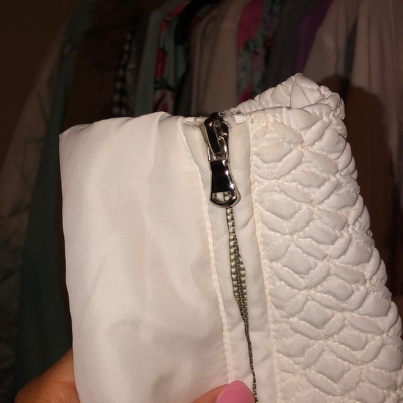 Cache White Quilted Jacket Size Small - Picture 7 of 7